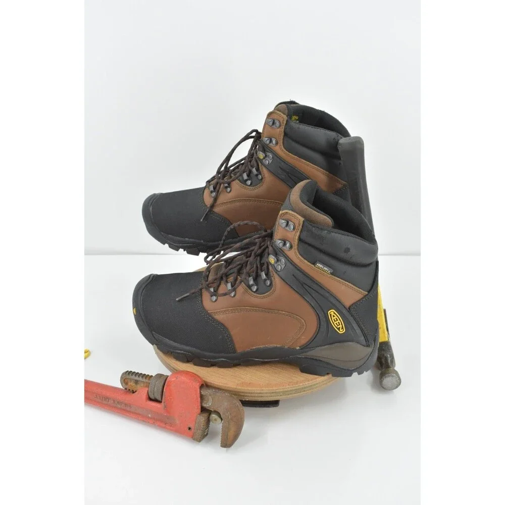 KEEN Men 13D Louisville 6